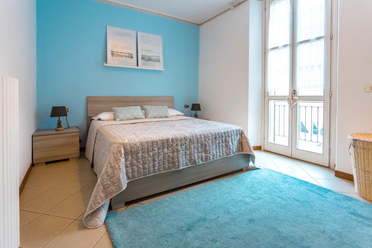 Porto Azzurro Apartment Varenna Bagian luar foto