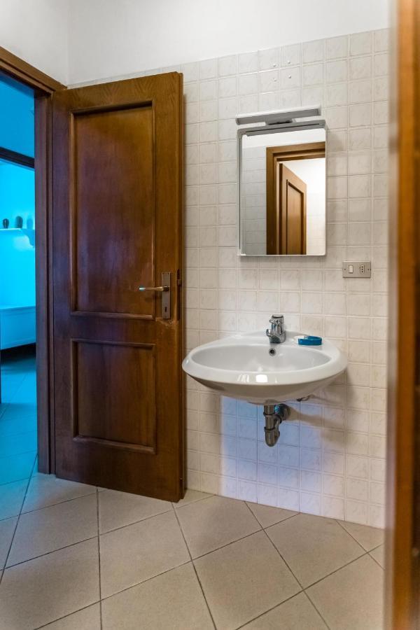 Porto Azzurro Apartment Varenna Bagian luar foto